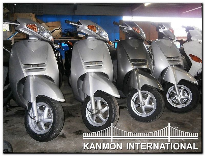 HONDA LEAD 100 の純正サスペンション 52400-KFH-003 51L89meOxmL._UF350,350_QL80_.jpg